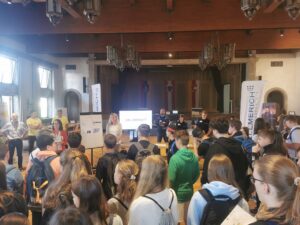 347641365_1462565001178227_1166294923070773088_n