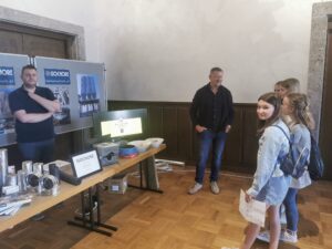 350524778_972789723754531_4666139799705343886_n